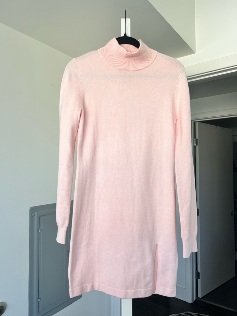 Lovers + Friends Tamarin Sweater Dress- New With Tags- Baby Pink- Small - Picture 2 of 12
